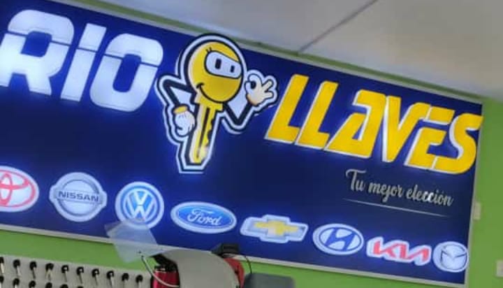 RIO LLAVES